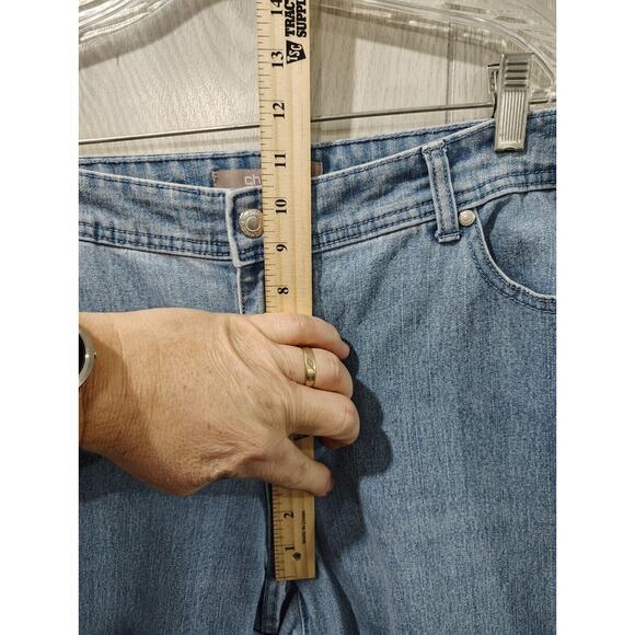 Women's Chicos Denim Jeans Stretch Straight Let Outdoors Size 2 Short - Picture 7 of 7